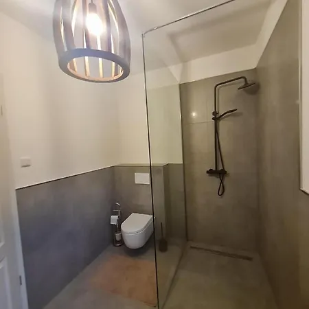 شقة Nachtigallenthal 1 *